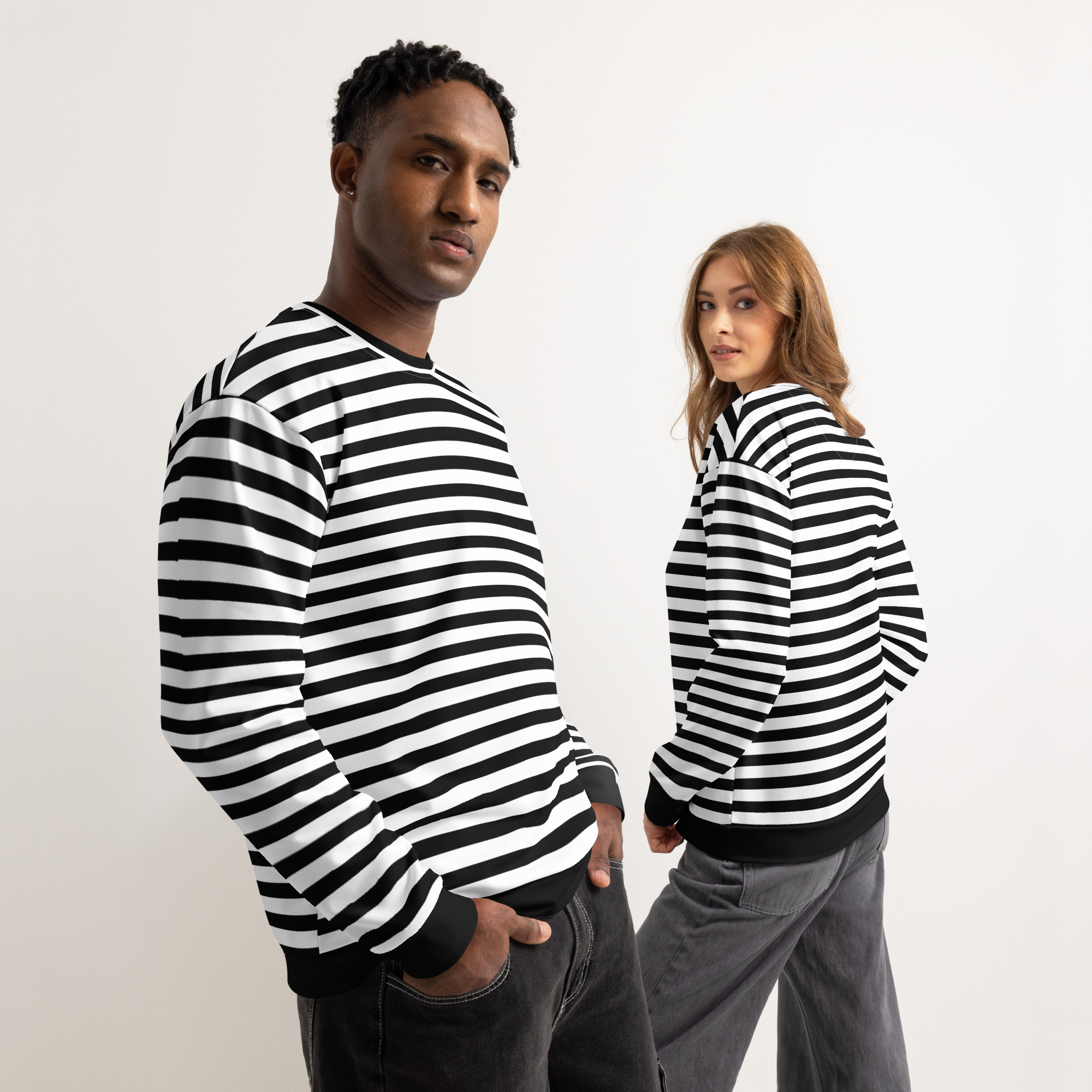 Stylish Striped Unisex Sweatshirt – Premium Soft Fabric for Casual Street Fashion