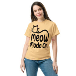 Women's Cat Mom Shirt – Cute Cat Lover Relaxed T-Shirt, Funny Pet Owner Gift  classic tee-Meow mode on