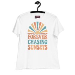 Retro Sunset Beach T-Shirt – Vintage Summer Graphic Tee-Women's Relaxed T-Shirt- Forever Chasing Sunsets