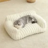 Cozy Cat Bed – Plush Calming Cat Bed for Indoor Cats, Soft Comfortable Pet Bed for Sleeping, Lounging and Relaxation